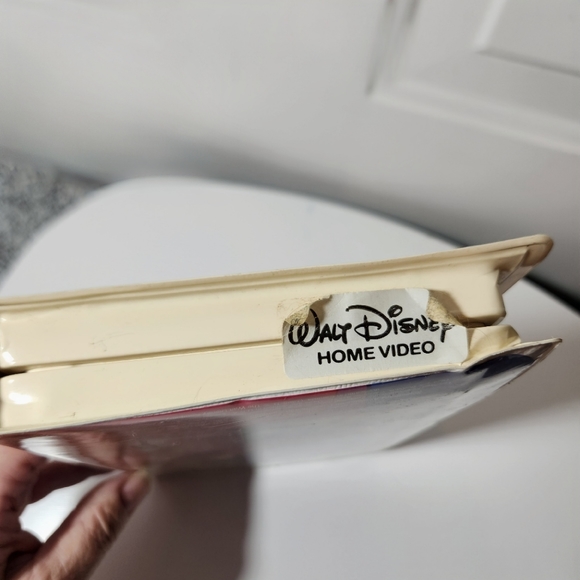 Disney Black Diamond Classics Beauty and the Beast VHS Tape - Picture 7 of 10